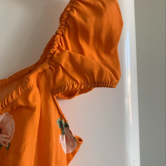 Zara Crop Top - Picture 4 of 4